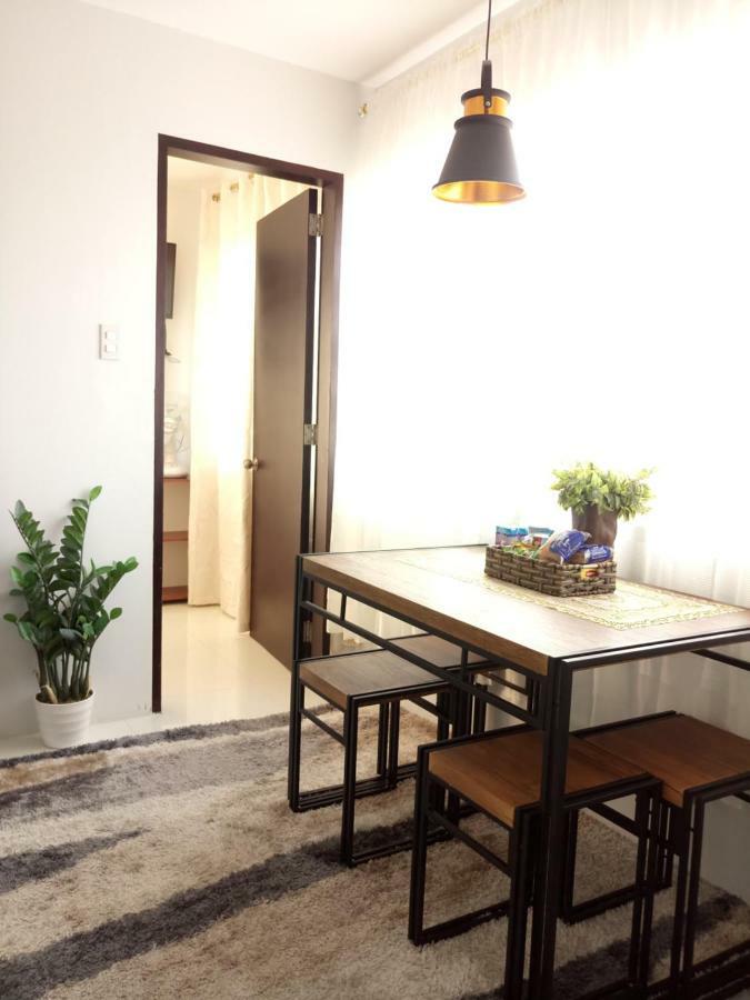 Unit 711 At Cityscapes 바콜로드 외부 사진